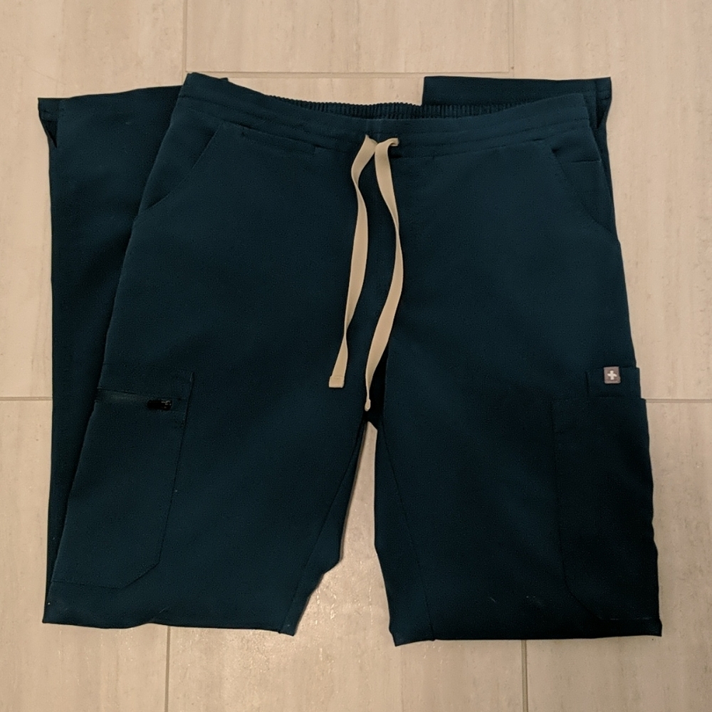 Figs Yola Skinny Scrub Pants in Caribbean Blue